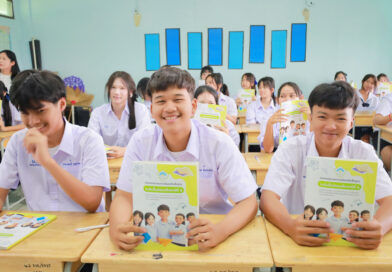 คณะผู้บริหาร ตรวจเยี่ยมและให้กำลังใจครูและนักเรียนในการเรียนปรับพื้นฐาน