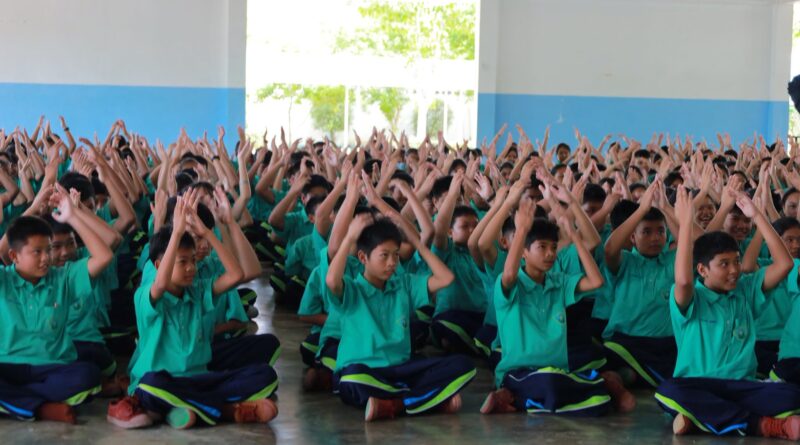 กรรมค่ายอบรมคุณธรรม จริยธรรม ต้านภัยยาเสพติด ประจำปีการศึกษา 2569